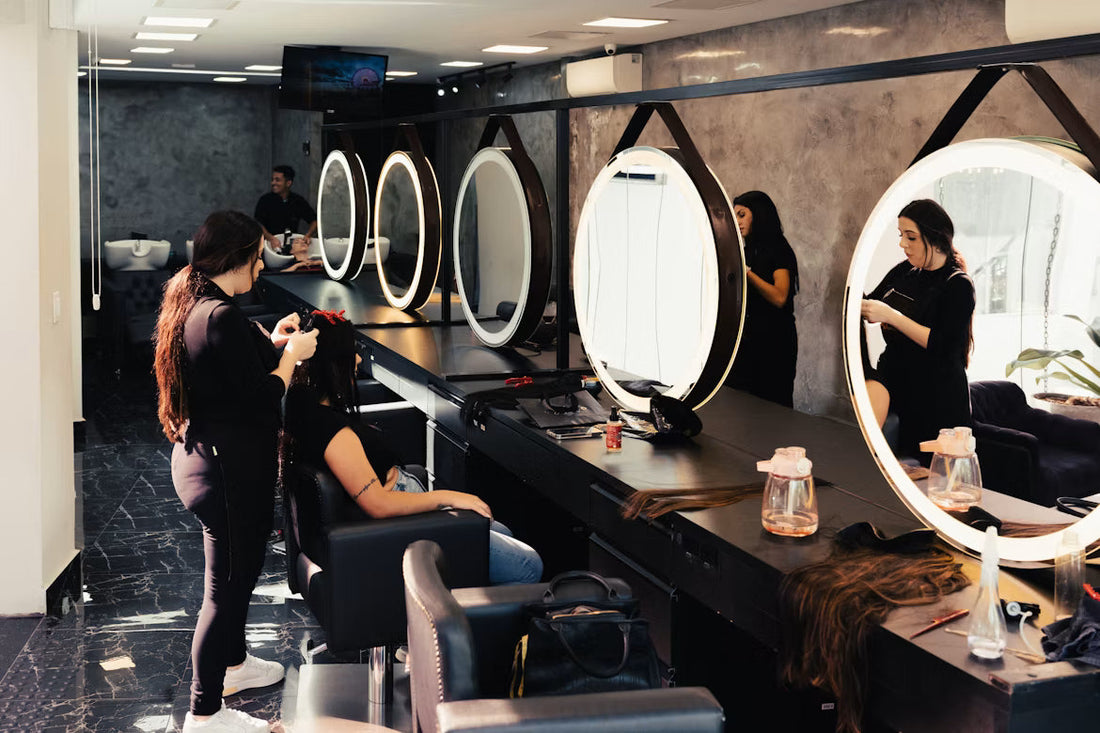 2026 UK Salon Interior Trends: Hottest Colour Palettes for Beauty Studio