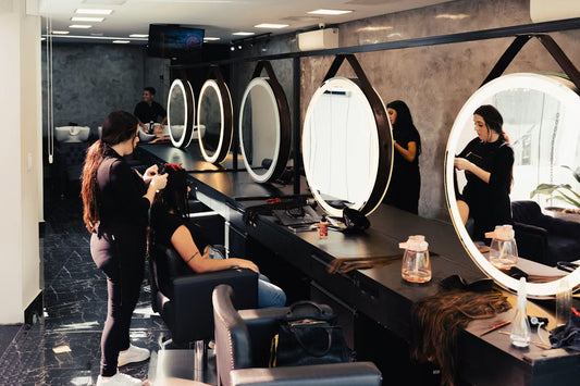 2026 UK Salon Interior Trends: Hottest Colour Palettes for Beauty Studio