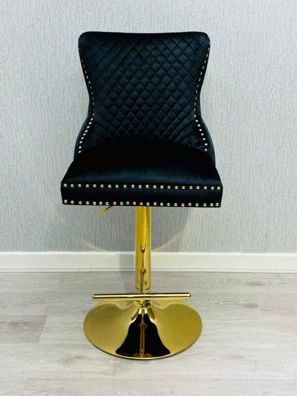 Salon Chair Breakfast Stools Gold With Lion Knocker